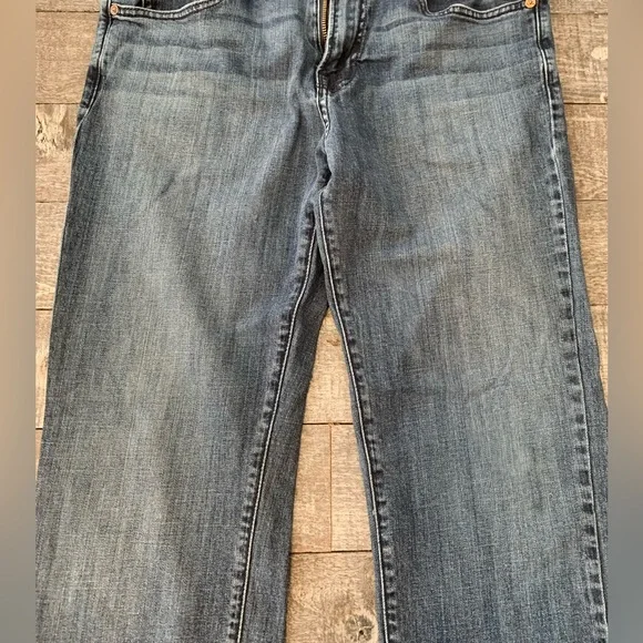 Lucky Brand 221 Original Straight Jeans - Picture 13 of 15